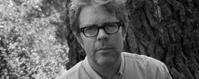 Jonathan Franzen in zwart-wit