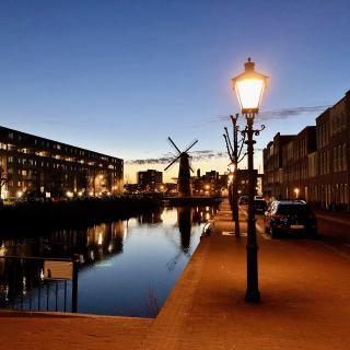 zonsondergang in een stad